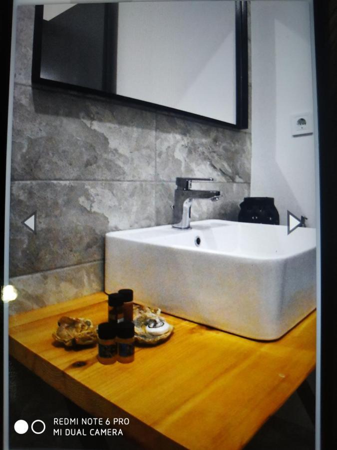 Minimal Apartment Kalamata Bagian luar foto